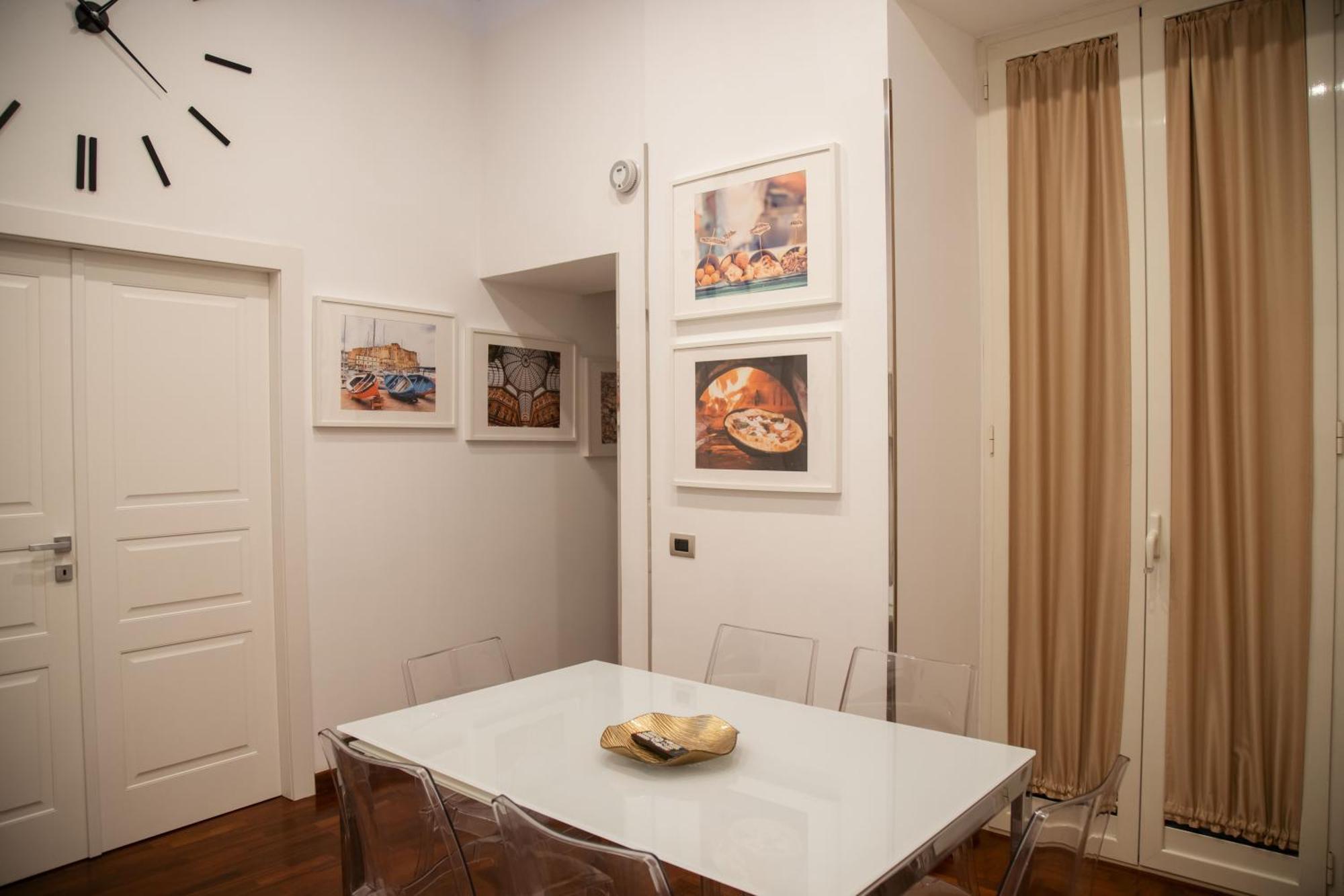 Hello Chiaia Napoli By Progecta Srl Apartment ภายนอก รูปภาพ