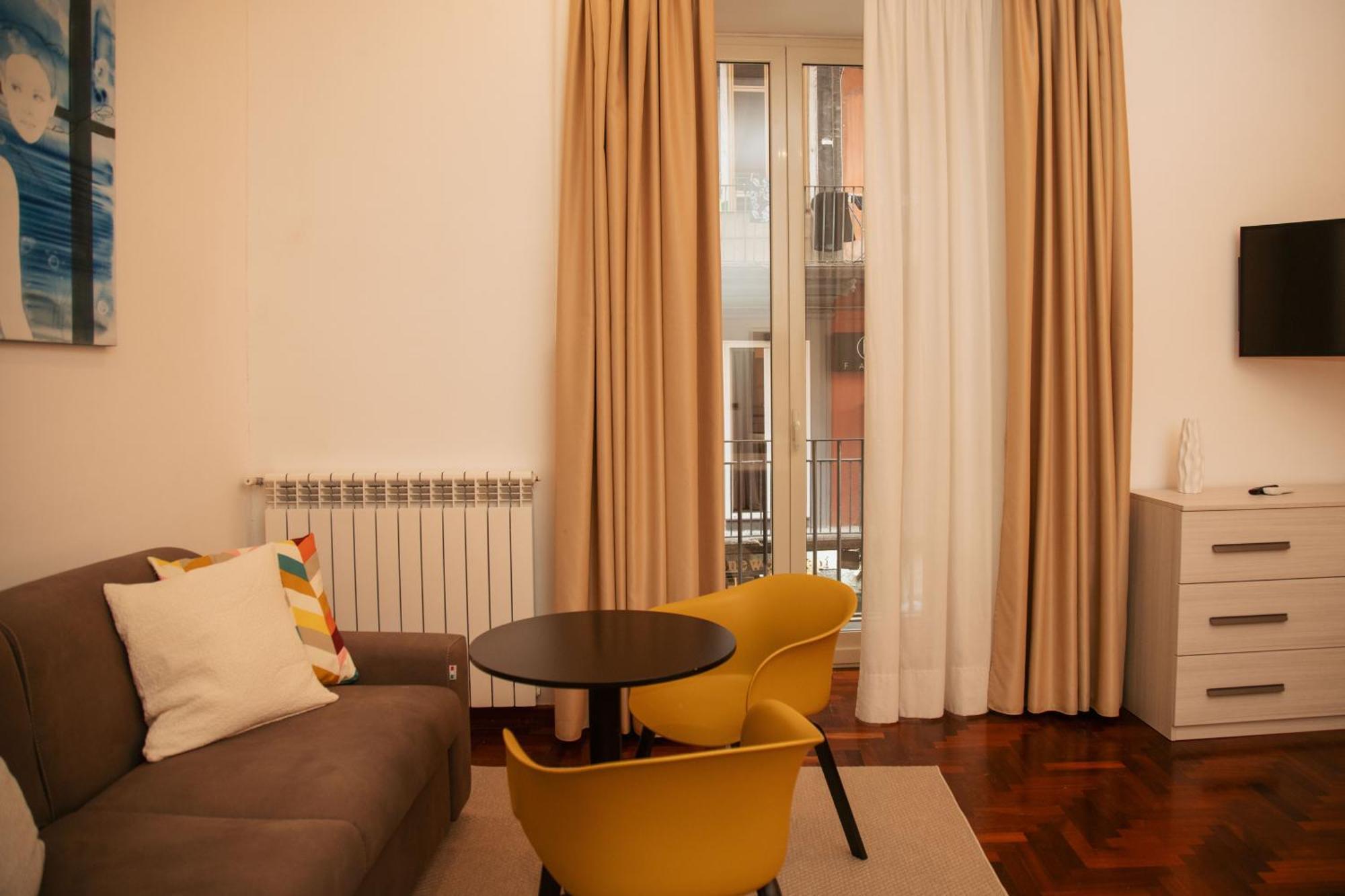 Hello Chiaia Napoli By Progecta Srl Apartment ภายนอก รูปภาพ
