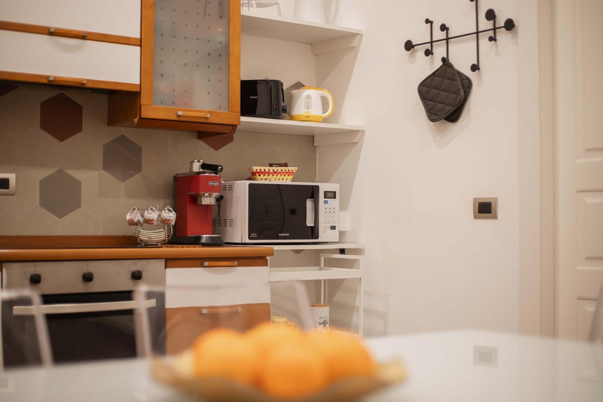 Hello Chiaia Napoli By Progecta Srl Apartment ภายนอก รูปภาพ